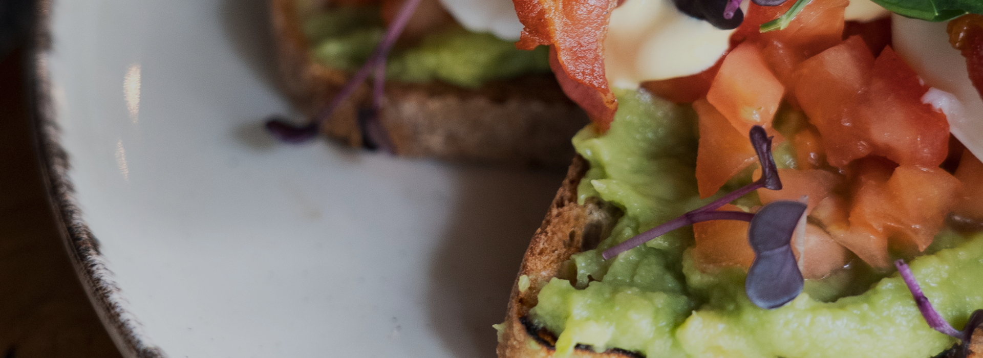 kiwis breakfast header